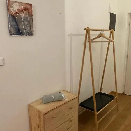 Apartman Pod Lesem アパート ヤンスケー・ラーズニェ